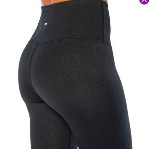 Marika Black Floral 25” Compression Leggings - NWT!